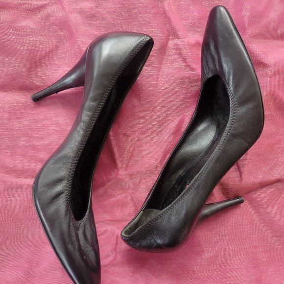 PRADA Soft Leather Black Heels, 7.5 - Picture 3 of 6